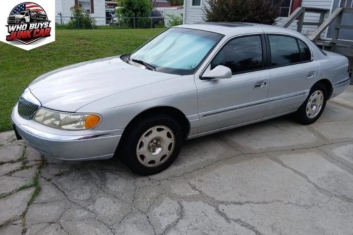 Unwanted Kia vehicle ready for junk car purchase